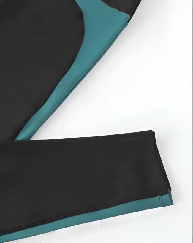 3-teiliges Damen Sport-Set – Kapuzen-Tanktop & Criss Cross Leggings | Ärmelloses Fitness-Outfit für alle Jahreszeiten – Bild 7