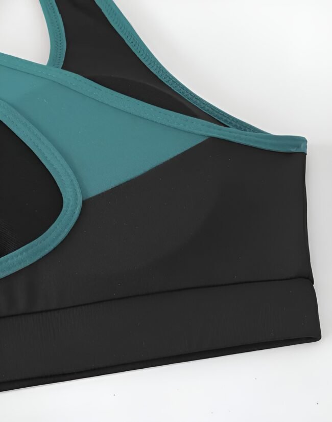 3-teiliges Damen Sport-Set – Kapuzen-Tanktop & Criss Cross Leggings | Ärmelloses Fitness-Outfit für alle Jahreszeiten – Bild 10