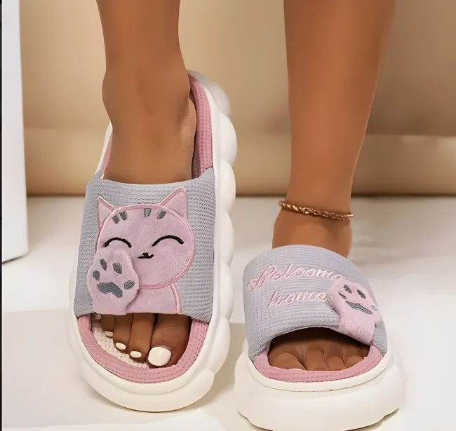 Damen-Hausschuhe mit Süßem Katzen-Motiv – Bequeme Slipper mit Rutschfester Sohle für Drinnen & Draußen