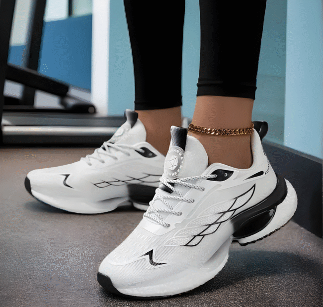 Damen Sneaker in Weiß – Atmungsaktive Mesh-Laufschuhe mit Stoßdämpfung & MD-Sohle | Leichtgewicht & Bequeme Wanderschuhe