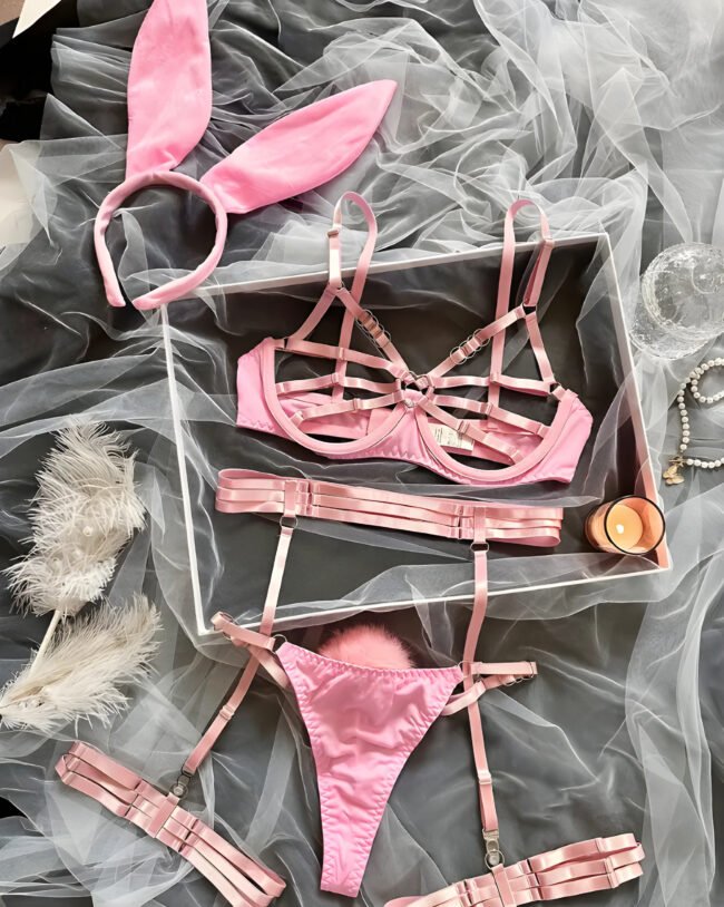Sexy Kaninchen-Cosplay-Kostüm mit Cut-Outs – Verführerisches Bunny-Outfit für Rollenspiele & besondere Nächte