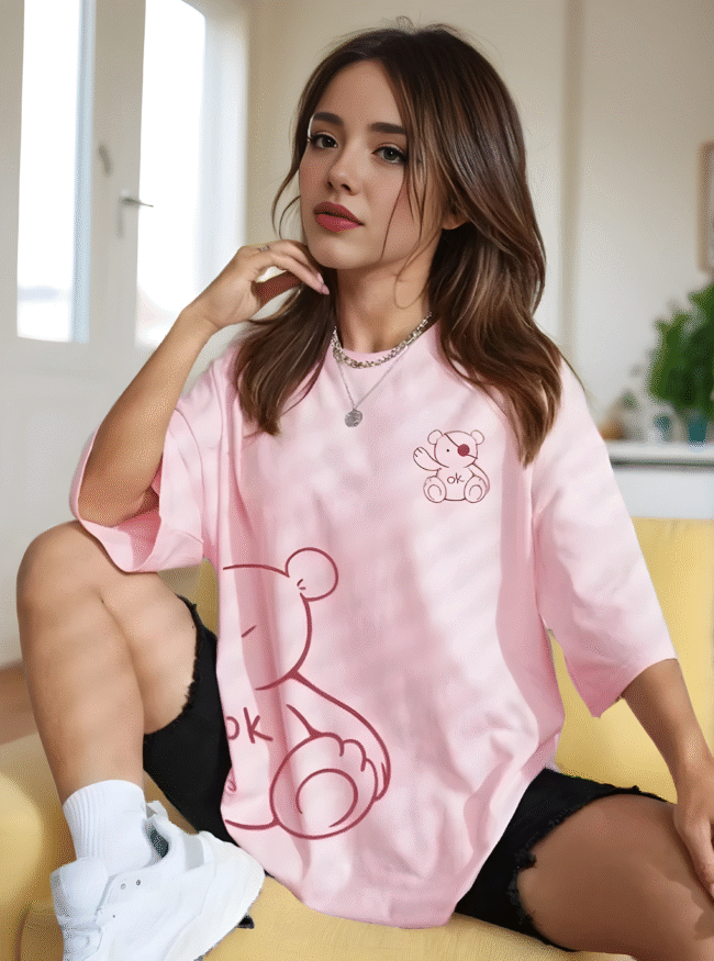 Oversize Damen T-Shirt mit Cartoon Grafik – Lockerer Schnitt, Trendiges Statement-Shirt