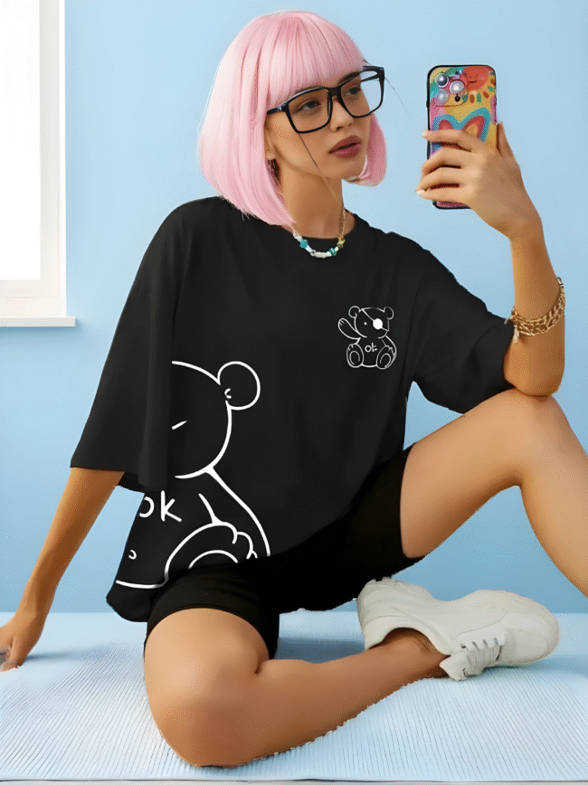 Oversize Damen T-Shirt mit Cartoon Grafik – Lockerer Schnitt, Trendiges Statement-Shirt – Bild 5